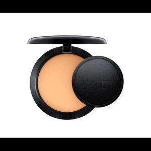 Mac Studio Careblend  Pressed “dark”
